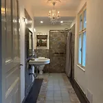 Historical 5-bedroom - Disabled Access *