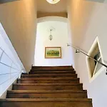 Historical 5-bedroom - Disabled Access