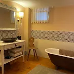 Historical 5-bedroom - Disabled Access * Drasenhofen