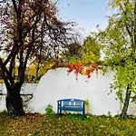 Historical 5-bedroom - Disabled Access Drasenhofen