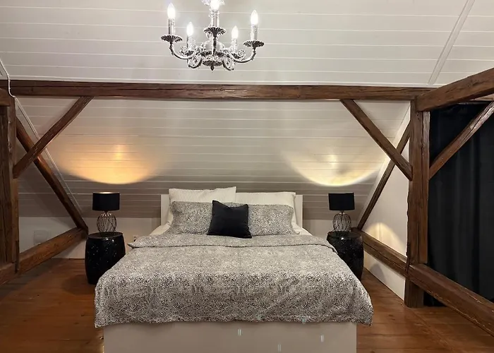 Historical 5-bedroom - Disabled Access Drasenhofen