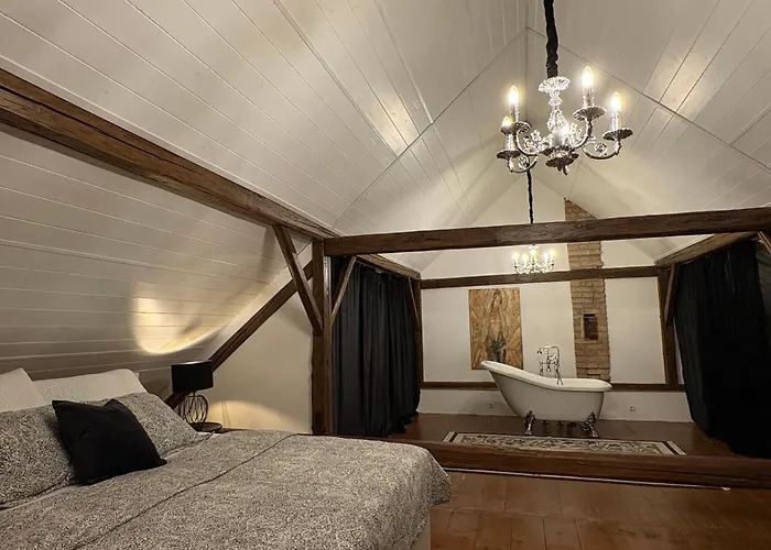 Villa Historical 5-bedroom - Disabled Access *