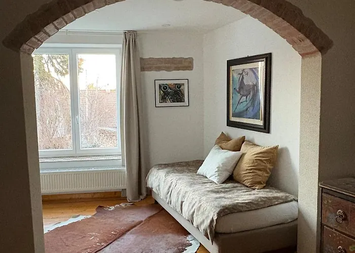 Historical 5-bedroom - Disabled Access * Drasenhofen