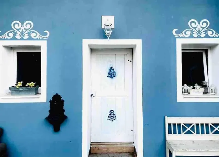 Historical 5-bedroom - Disabled Access Villa