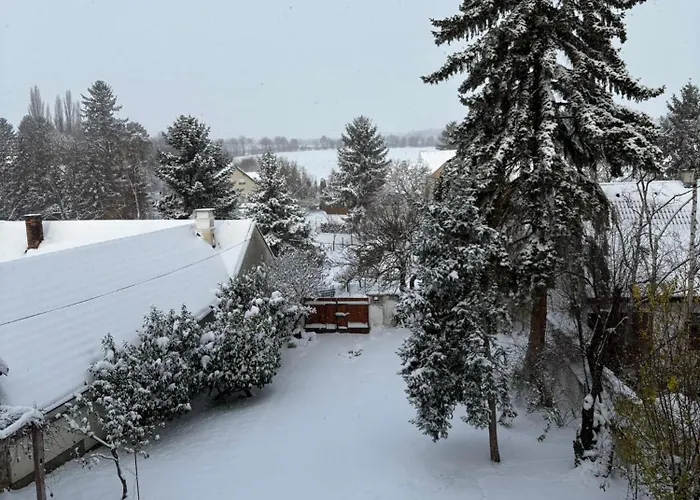 Historical 5-bedroom - Disabled Access